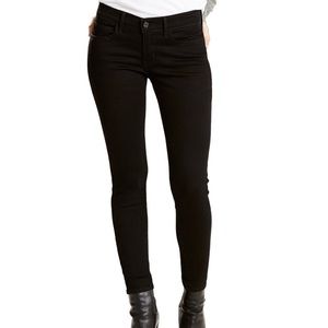 Levi’s 710 Super Skinny Jeans